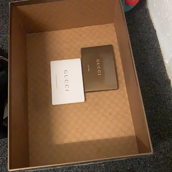 Selling preloved gucci pumps in pristine condition.36 C - Picture 3 of 4